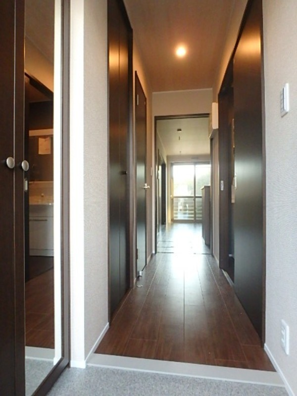 玄関　図面と現状に相違がある場合には現状を優先