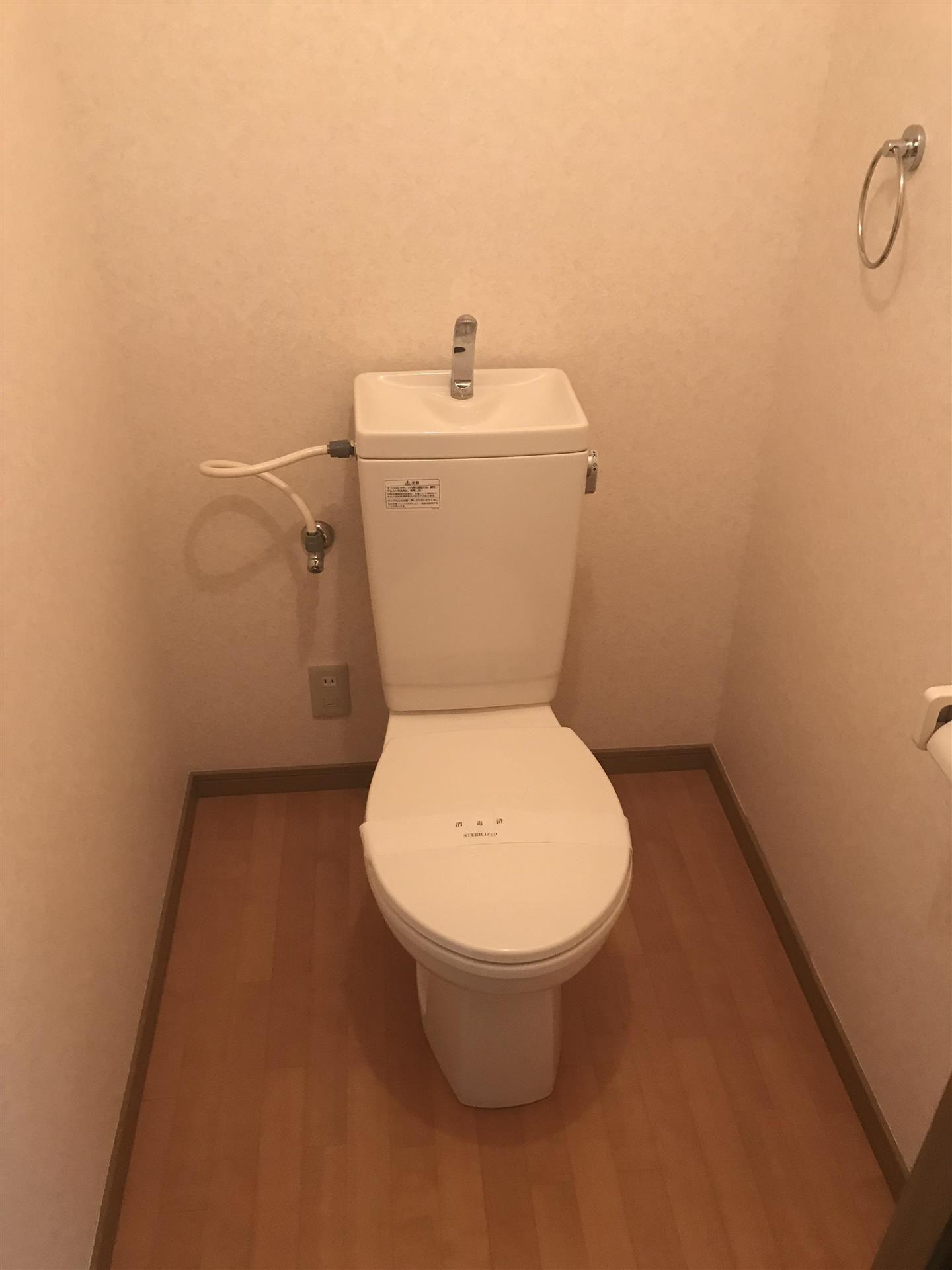 トイレ　トイレ