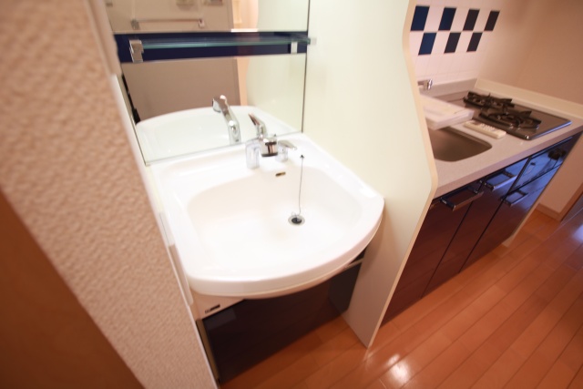 洗面設備　※別室の参考写真の為、現況優先です。