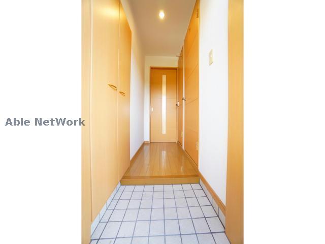 玄関　廊下があり急な来客も安心♪
