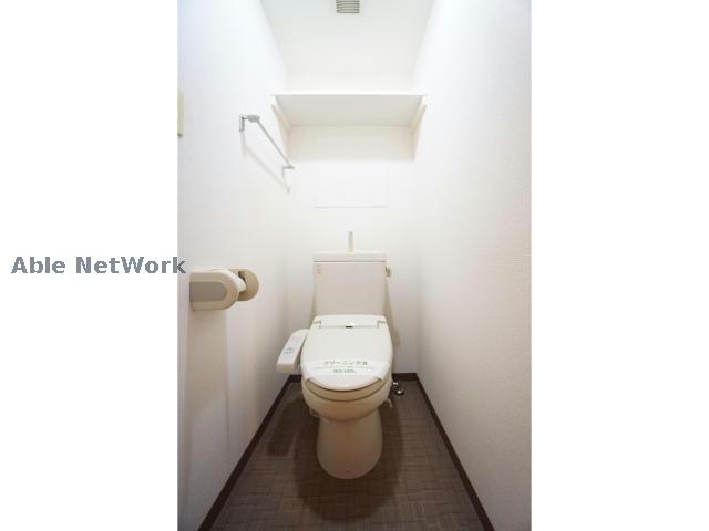 トイレ　温水洗浄便座