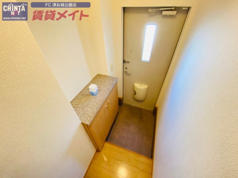 玄関　同型タイプ画像