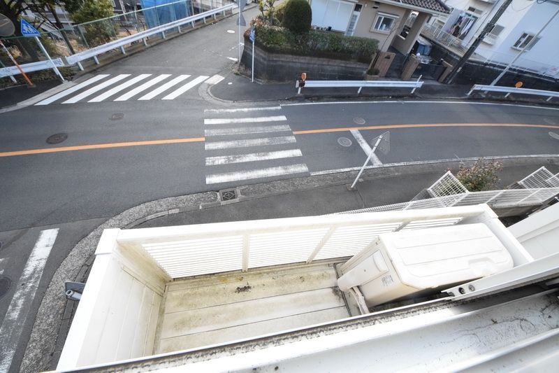 バルコニー　バルコニー