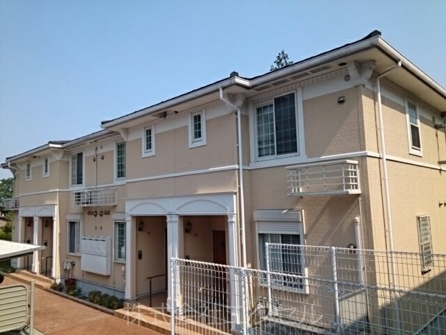 建物外観　礼金敷金無し　更新料無し　鍵交換費用無しでお引越しができます