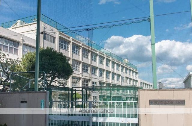 中学校　富士中学校（中学校）まで4699m