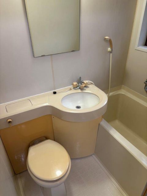 バス・シャワールーム