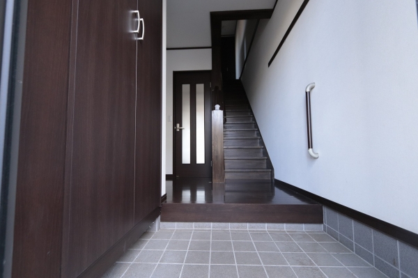 玄関　広い玄関です