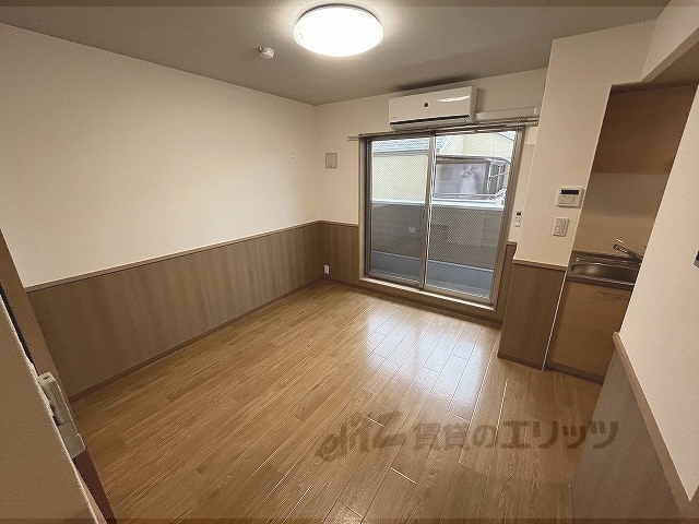 居室・リビング　洋室