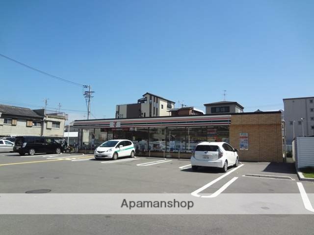 コンビニ　コンビニ（コンビニ）まで220m