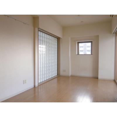 居室・リビング　※別部屋参考写真