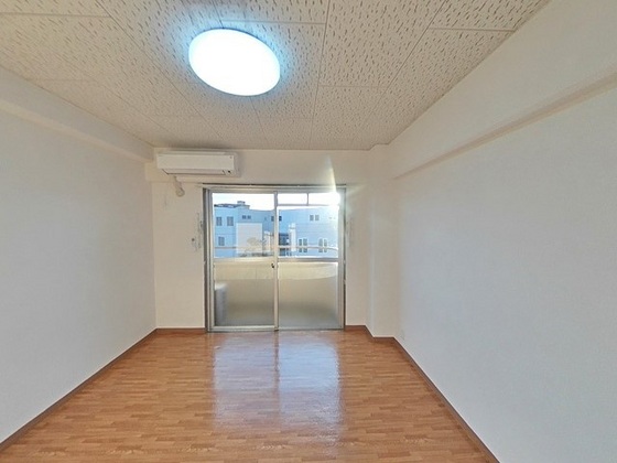 居室・リビング　他号室のお写真です