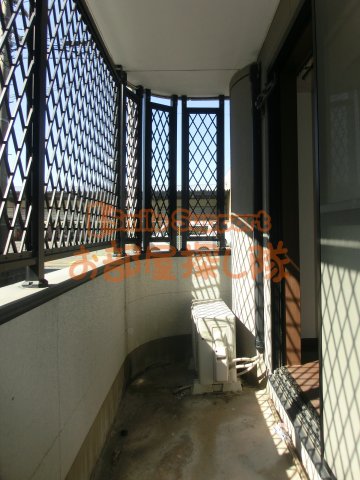 バルコニー　現況を優先します。