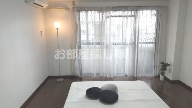 居室・リビング　現況を優先します。