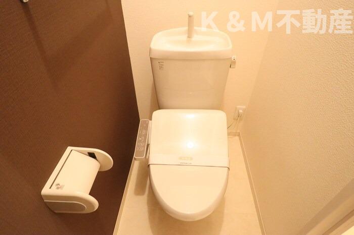 トイレ　トイレもきれいです