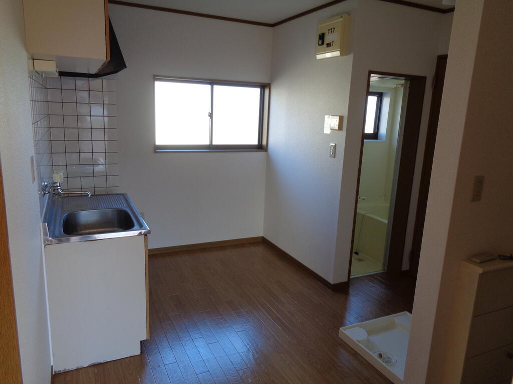 キッチン　イメージです　窓付きの明るいキッチン！