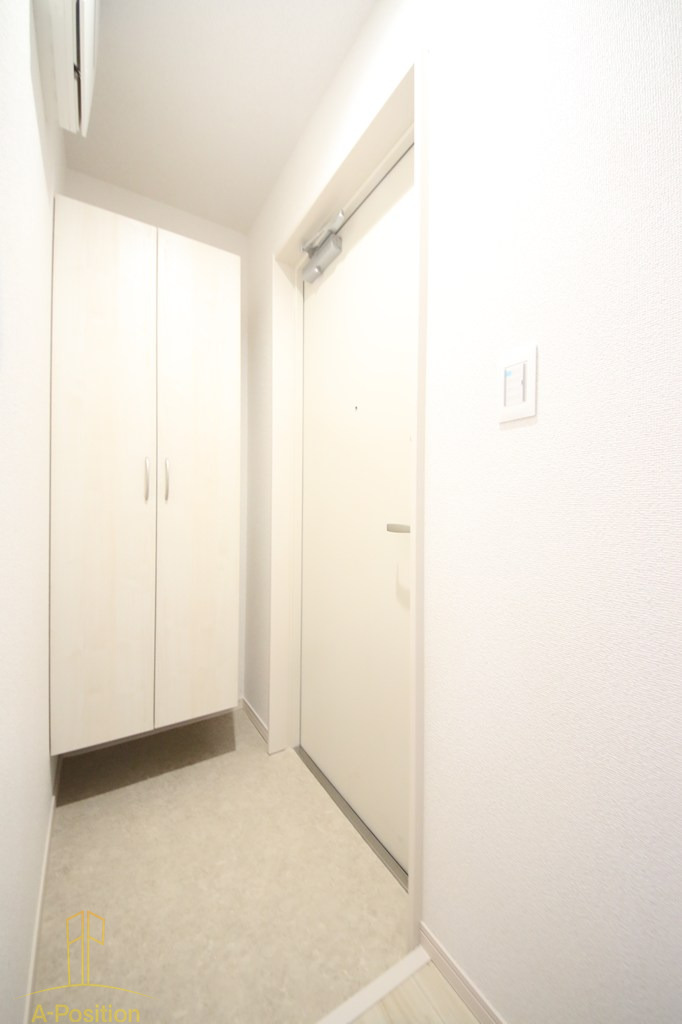 玄関　アルカンシェルコート緑橋