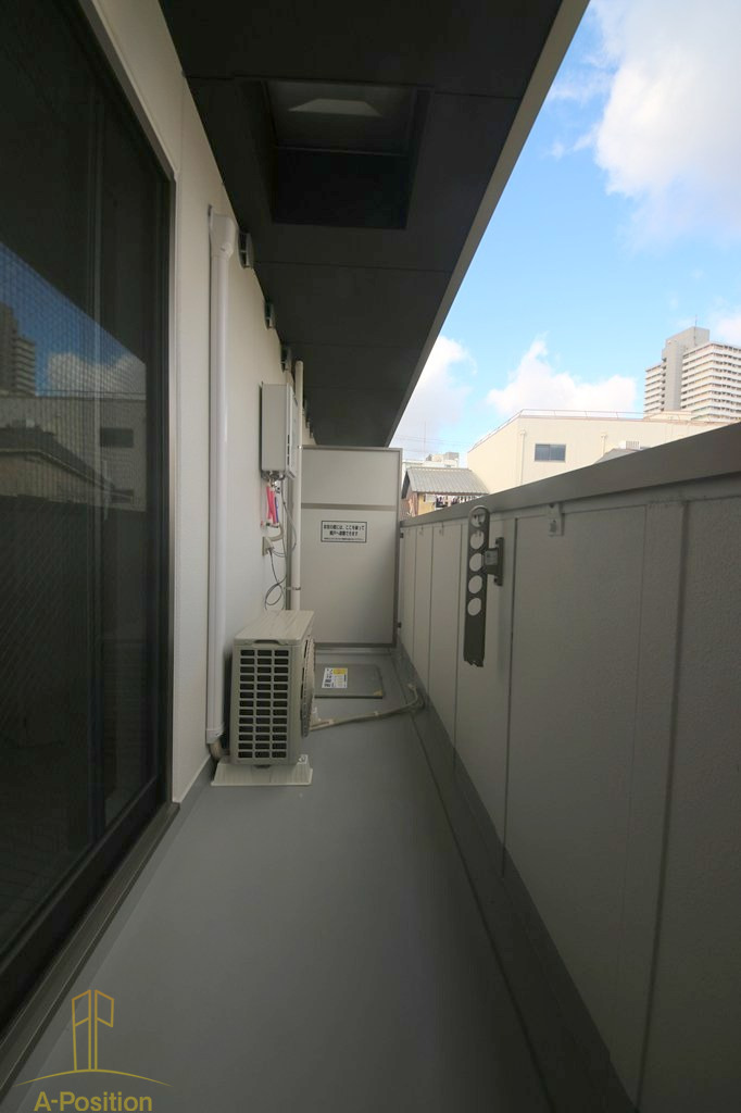 バルコニー　アルカンシェルコート緑橋