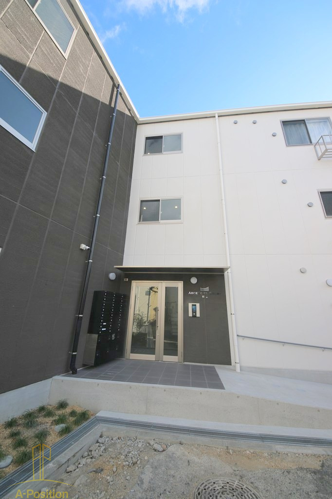 建物外観　アルカンシェルコート緑橋