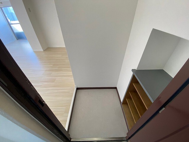 玄関　※現況を優先します。