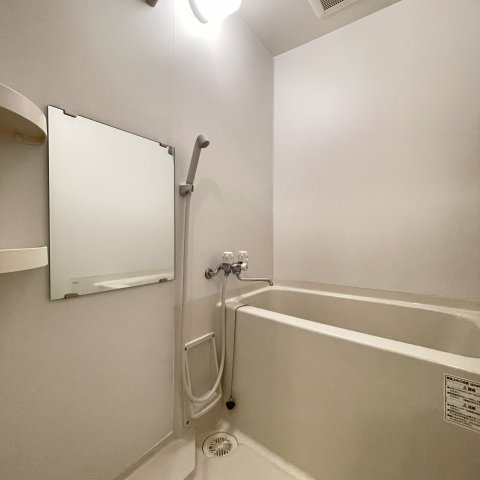 バス・シャワールーム　同仕様タイプです