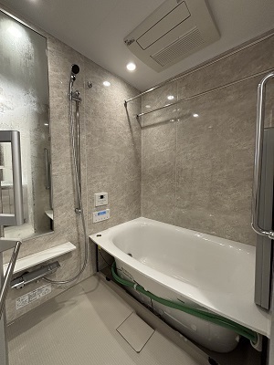 バス・シャワールーム　浴室