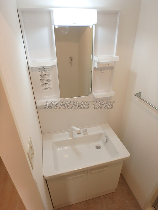 洗面設備　洗髪洗面化粧台