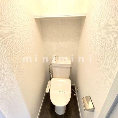 トイレ　※写真は別号室のものですので現状優先とさせていただきます