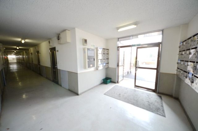 エントランス　☆エントランスはこんな感じです☆