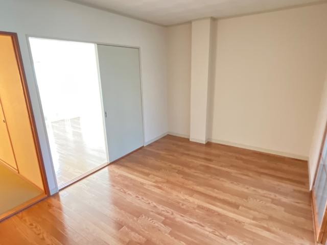 居室・リビング　洋室