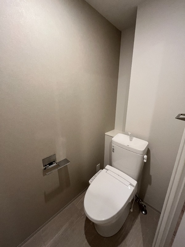 トイレ　インシグニア渡辺通