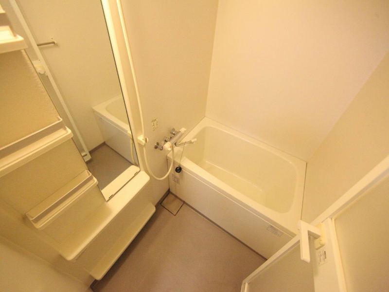 バス・シャワールーム　バスルーム　浴室暖房乾燥機付き