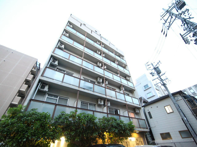 建物外観　外観　防犯カメラ付　オートロック　宅配ＢＯＸ　外壁タイル張り