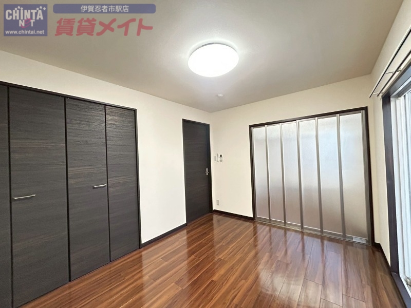 バルコニー　同物件別室写真