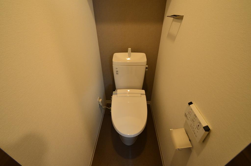 トイレ　シャワー付トイレ