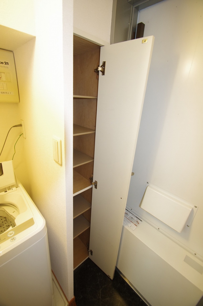 玄関　シューズボックスの棚は可動式♪