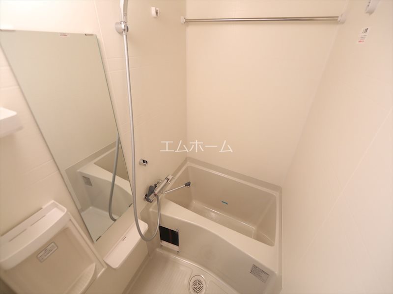 バス・シャワールーム　浴室暖房乾燥機付　24時間換気機能付バスルーム