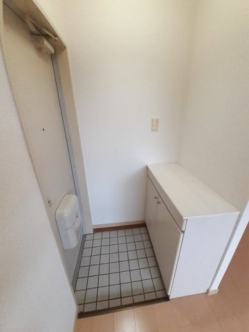 玄関　落ち着いた玄関です