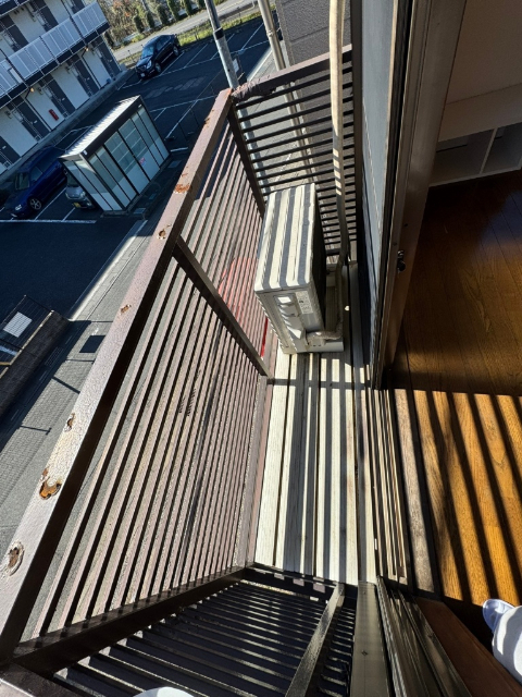 バルコニー　入居中またはリフォーム中のため、同棟別室写真