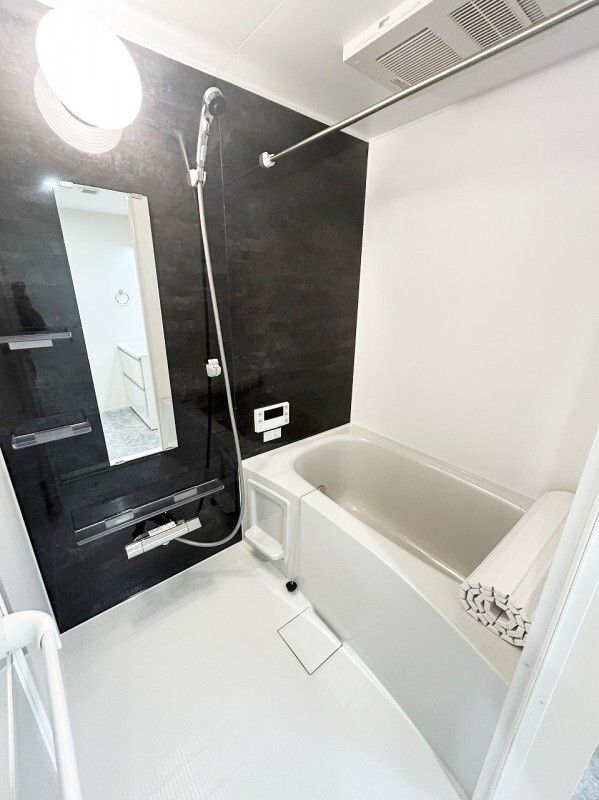 バス・シャワールーム　ゆったり過ごせるお風呂です