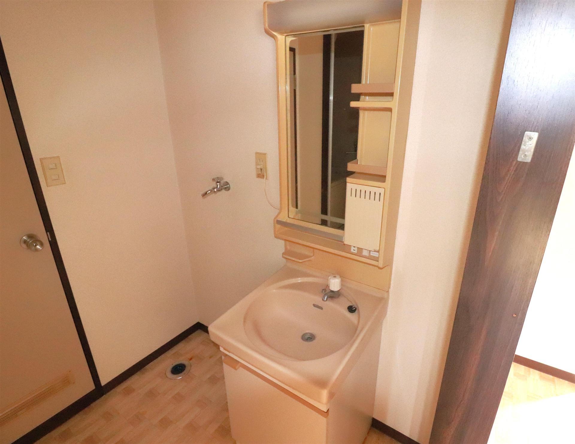 洗面設備　洗面所