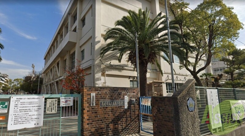 小学校　尼崎市立武庫庄小学校（小学校）まで913m