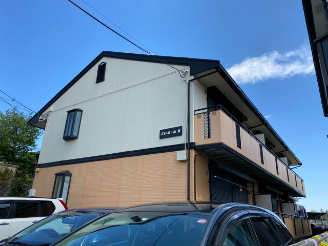 建物外観　横浜線「十日市場」駅まで徒歩6分の2階建てアパートです♪通勤