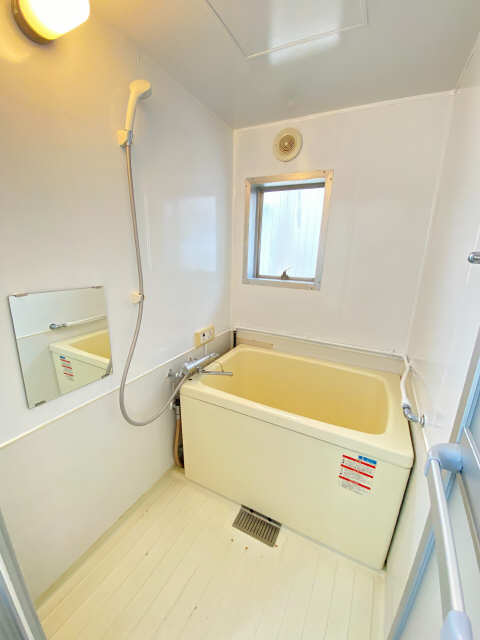 バス・シャワールーム　浴室