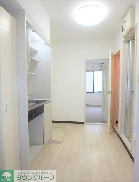 玄関　★お部屋探しは株式会社タウンハウジング東京まで★