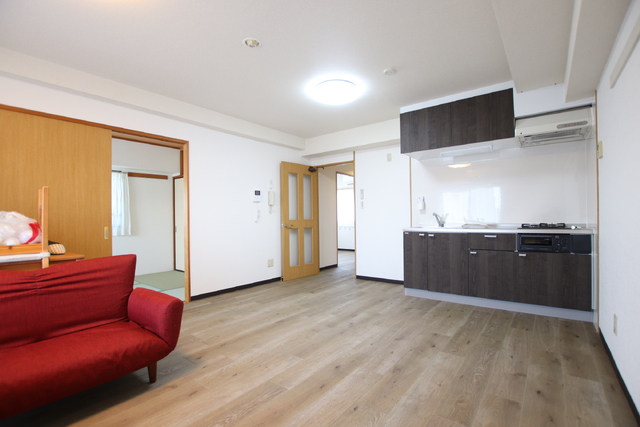 居室・リビング　家具や小物は設備ではありません。