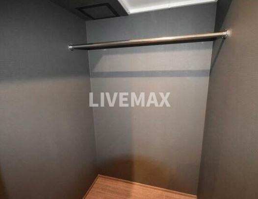 収納　ウォークインクローゼット※別部屋のお写真になります