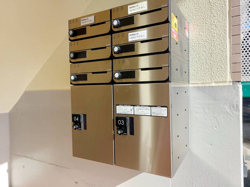 エントランス　宅配ボックス