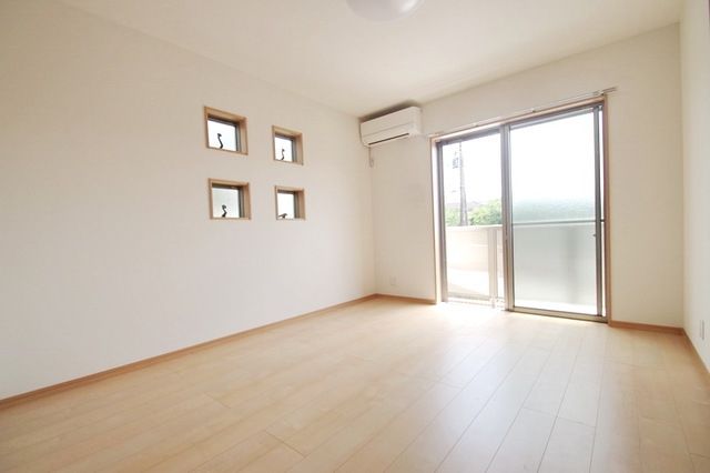 居室・リビング　★お部屋探しはタウンハウジング稲田堤店まで★