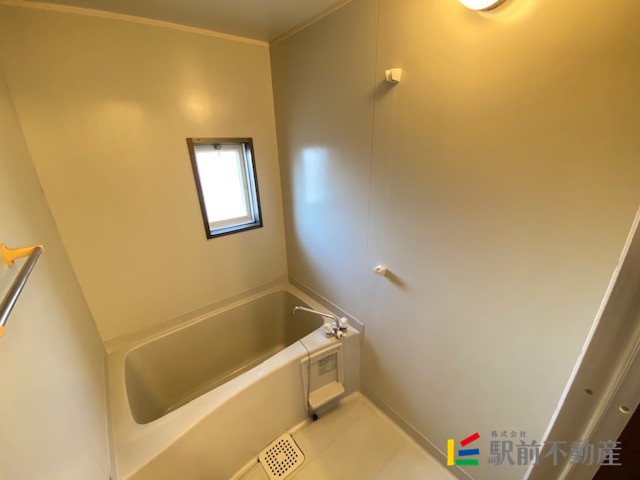 バス・シャワールーム　同物件別室