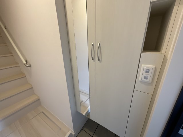 玄関　収納豊富です